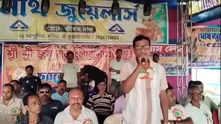 নাকাশিপাড়া: চাপড়ায় শ্রী শ্রী লোকনাথ বাবার পুজো উপলক্ষে ফুটবল খেলার প্রতিযোগিতায় উপস্থিত নাকাশিপাড়া ব্লক তৃণমূল সভাপতি