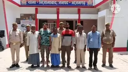 निज़ामाबाद: निजामाबाद थाना की पुलिस ने सात वारंटियों को गिरफ्तार कर न्यायालय में किया पेश