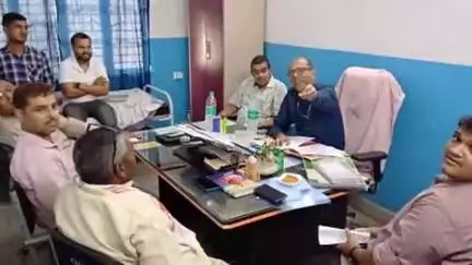 छपरा: जिलास्तरीय जांच टीम ने सामुदायिक स्वास्थ्य केंद्र मशरक का निरीक्षण किया