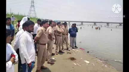 गुन्नौर: सांकरा गंगा घाट पर गंगा में डूबे युवक का शव दूसरे दिन घटनास्थल से करीब 200 मीटर दूर मिला