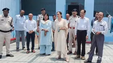 जहानाबाद: जिला पदाधिकारी द्वारा पर्यवेक्षण गृह एवं विशिष्ट दत्तक ग्रहण संस्थान का निरीक्षण किया गया