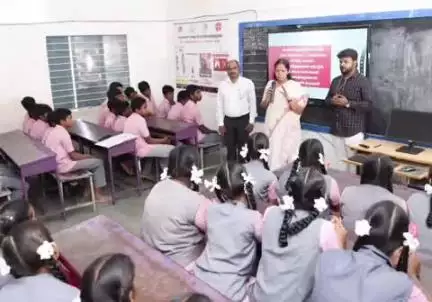 சேலம்: போதைப் பொருட்களுக்கு எதிரான புகார்களை கொடுக்க தயங்கக்கூடாது கிச்சிப்பாளையத்தில்
மாணவர்களுக்கு மாவட்ட ஆட்சியர் அட்வைஸ்