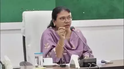 पेण्ड्रा रोड गौरेला: कलेक्ट्रेट अरपा सभा कक्ष में युक्तियुक्तकरण के बाद GPM जिले में कोई भी शाला शिक्षक विहीन या एकल शिक्षकीय नहीं है