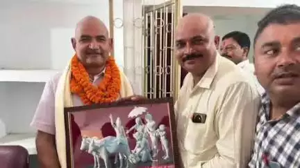 डुमरा: सीतामढ़ी के निवर्तमान डीडीसी को डुमरा में किया गया सम्मानित