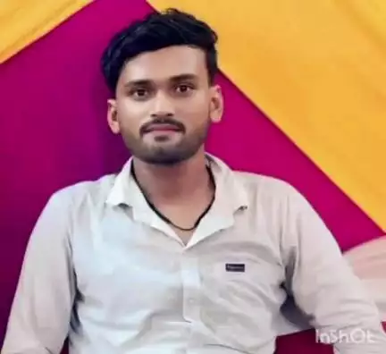 बैकुंठपुर: बंगरा गांव निवासी नागेंद्र प्रसाद के 25 वर्षीय पुत्र पंकज कुमार लापता, परिजन खोजबीन में जुटे