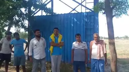 भोरे: कोरेया दीक्षित वार्ड 12 में नल से जल नहीं मिलने से ग्रामीण परेशान, समस्या का समाधान नहीं