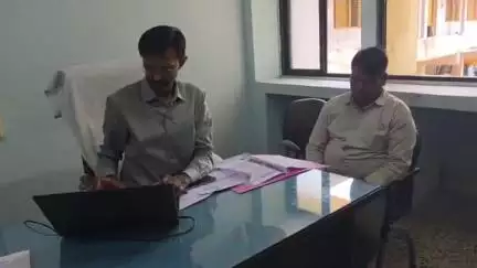નડિયાદ: મનપાના ટેક્સ વિભાગના અધિકારી પર લાગેલા આક્ષેપને ડે. કમિશનર મહેન્દ્ર દેસાઈએ પાયા વિહોણા ગણાવ્યા