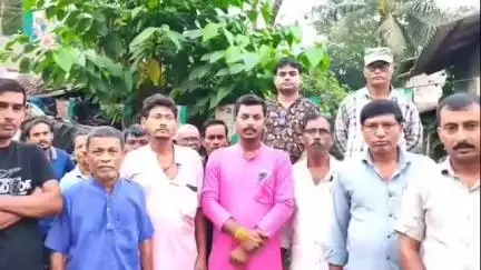 তমলুক: কেতকীতলার খাল দীর্ঘদিন সংস্কার না হওয়ায় জল যন্ত্রনায় এলাকাবাসী আজ সাংবাদিকের মুখোমুখি বাসিন্দারা#jansamasya