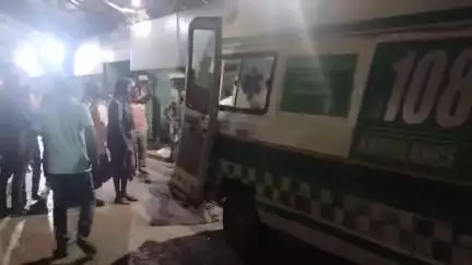 କଣ୍ଟାମାଳ: କଙ୍କଲା ଗ୍ରାମ ନିକଟରେ ବଜ୍ରାଘାତରେ 3 ମହିଳା ଗୁରୁତର, ବୌଦ୍ଧ ଡାକ୍ତରଖାନାରେ ଭର୍ତ୍ତି
