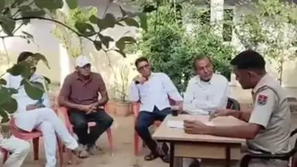 मलसीसर: ईदुलजुहा पर्व को लेकर बिसाऊ थाना परिसर में सीएलजी बैठक का आयोजन, सांप्रदायिक सद्भाव बनाए रखने की अपील की गई