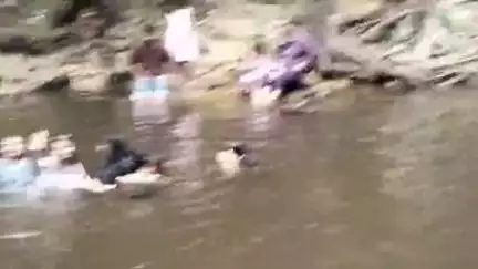 पिपरिया: पचमढ़ी के बी फॉल में नहाने गई महिला हुई बेहोश, लोकल गाइड ने दिखाई मानवता