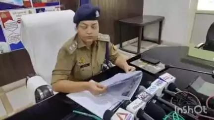 फर्रुखाबाद: थाना कादरी गेट पुलिस ने चैन छिनने के मामले में राजस्थान के भरतपुर की 11 महिलाओं को किया गिरफ्तार