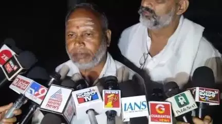 ಧಾರವಾಡ: ಯೋಗೇಶಗೌಡ ಹತ್ಯೆ ಪ್ರಕರಣದಲ್ಲಿ ಸಾಕ್ಷಗಳು ಸತ್ಯ ನುಡಿದು. ಹತ್ಯೆ ಪ್ರಕರಣಕ್ಕೆ ನ್ಯಾಯ ದೊರಕಿಸಿಕೊಡಬೇಕು: ನಗರದಲ್ಲಿ ಗುರುನಾಥಗೌಡ ಗೌಡರ