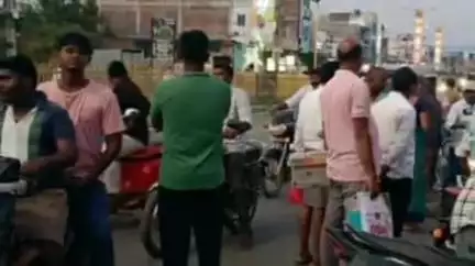 బద్వేల్: రోడ్డు ప్రమాదంలో వ్యక్తికి తీవ్ర గాయాలు