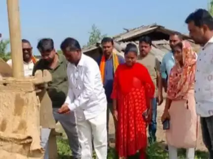 सुकमा: सुकमा नगर पालिका के वार्ड क्रमांक 6 में बोर खनन कार्य की शुरुआत, नगर पालिका अध्यक्ष ने किया पूजन अर्चना