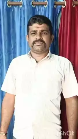 ಕೋಲಾರ: ಕೌಟುಂಬಿಕ ಕಲಹ ಹಿನ್ನೆಲೆ ಪತ್ನಿಯನ್ನು ಕೊಲೆ ಮಾಡಿ ಪರಾರಿಯಾಗಿದ್ದ ಪತಿ ತಾಲ್ಲೂಕಿನ ಕುಪ್ಪಳ್ಳಿ ಬಳಿ ಆತ್ಮಹತ್ಯೆ