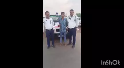 बेमेतरा जिला के विभिन्न थाना चौकी की पुलिस ने मोटर व्हीकल एक्ट के तहत 12 वाहन चालकों पर की चालानी कार्रवाई
