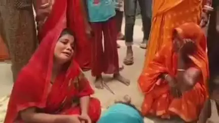 बैरगनियां: सतपुरवा गांव में पप्पू का शव पुलिस ने परिजनों को सौंपा, परिवार में मातम