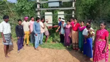 भंडरा: सांसद सुखदेव भगत की पहल से भंडरा सोरन्दा गांव में लगा नया ट्रांसफार्मर, सांसद प्रतिनिधि राधेश्याम साहू ने किया उद्घाटन