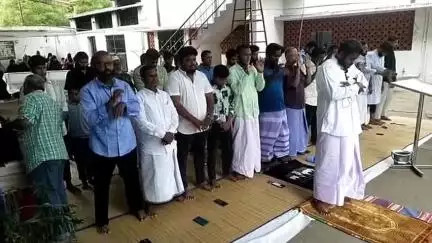 திண்டுக்கல் கிழக்கு: பேகம்பூர் பகுதியில் பக்ரீத் திருநாள் சிறப்பு தொழுகையில் திரைப்பட இயக்குனர் அமீர் பங்கேற்பு