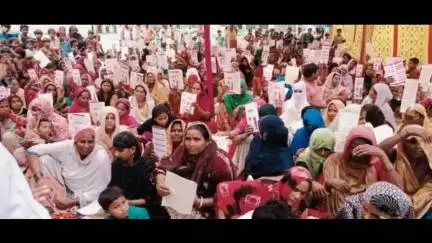 कुमारखंड: परमानंदपुर व इसराइन खुर्द में महिला संवाद कार्यक्रम आयोजित