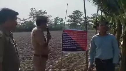 सीतापुर: सिधौली में गैंगस्टर एक्ट के अपराधी की अवैध तरीके से अर्जित संपत्ति को पुलिस ने किया कुर्क