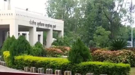 वर्धा: जिल्ह्यात जुगार कायद्यान्वये पोलिसांची कारवाई; 4  हजार 210 रुपयाचा मुद्देमाल जप्त