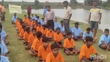 खगड़िया: मालपा स्थित कंकल कुरिया धार में 12 दिवसीय सुरक्षित तैराकी प्रशिक्षण का समापन