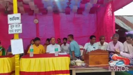 বংশীহারী: বুনিয়াদপুর পৌরসভার সরাইহাট রাধাগোবিন্দ নীলা কীর্তন এর উদ্বোধন করলেন রাজ্যর মন্ত্রী বিপ্লব মিত্র