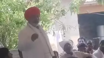 ऊन: टोड़ा गांव में पहुंचे भारतीय किसान यूनियन के राष्ट्रीय प्रवक्ता चौधरी राकेश टिकैत, किसानों की समस्याएं सुनीं