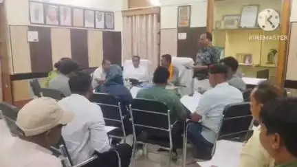 रायगढ़: 5 करोड़ 70 लाख के विभिन्न विकास कार्यों को स्वीकृति, महापौर कक्ष में आयोजित एमआईसी की बैठक में लिया गया निर्णय