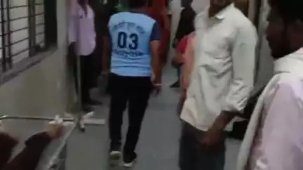 टोंकखुर्द: बिजली का पोल ठीक करते समय करंट लगने से युवक की मौत