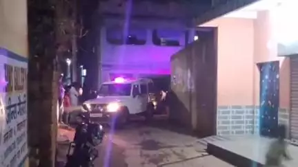 गोमिया: गोमिया में पुलिस ने संवेदनशील इलाकों में निकाला फ्लैग मार्च