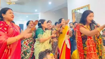 गोंडा: आवास विकास कॉलोनी में निर्जला एकादशी की पूर्व संध्या पर हुआ बाबा खाटू श्याम का गुणगान