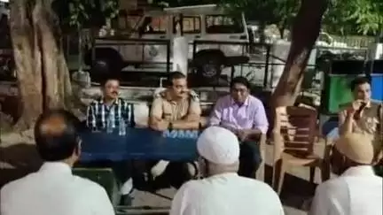 खंडवा नगर: खंडवा: मोघट थाने में देर रात हुई शांति समिति की बैठक