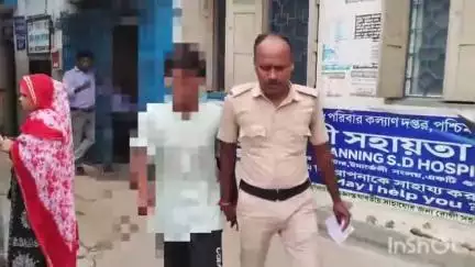বাসন্তী: ক্যানিংয়ে পঞ্চায়েতের সদস্যকে খুনের হুমকির অভিযোগে নাবালককে গ্রেফতার করে ক্যানিং থানার পুলিশ,বাসন্তীতে প্রতিক্রিয়া BJP