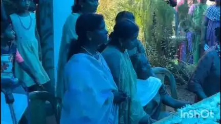 ആലുവ: കാലടി മരോട്ടിച്ചുവട് ലക്ഷംവീട് ഉന്നതിയിൽ പാമ്പുകടിയേറ്റ് ഭിന്നശേഷിക്കാരൻ മരിച്ചു