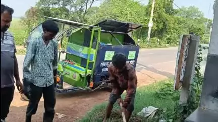 গোপীবল্লভপুর ২: বিশ্ব পরিবেশ দিবস কে সামনে রেখে পেটবিন্ধি গ্রামপঞ্চায়েতের ভিআরপি কর্মীদের নিয়ে অঞ্চলের একাধিক জায়গায় হল সাফাই অভিযান