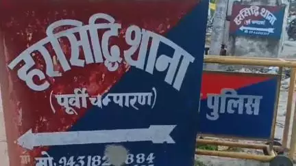 मोतिहारी: जिले के परशुरामपुर चौक समीप बाइक सवार ने एक महिला को मारी ठोकर
