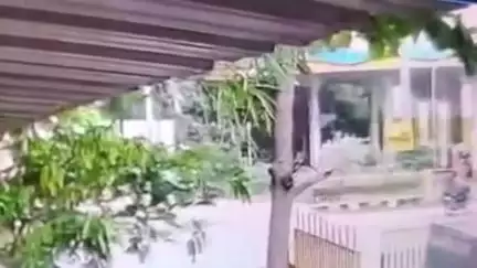 திருத்தணி: வாகன சோதனையில்  ஈடுபட்ட   எஸ்.எஸ்.ஐ மீது லாரி மோதி படுகாயம் லாரி டிரைவர் கைது