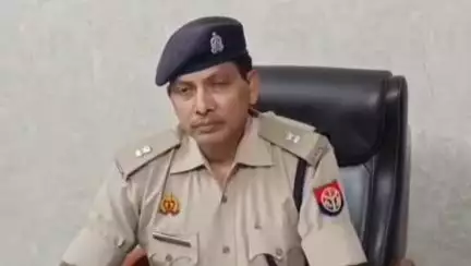कानपुर: रायपुरवा क्षेत्र के लक्ष्मी पुरवा में आपसी विवाद के बाद गोली मारने की घटना की जानकारी दी अपर पुलिस उपयुक्त सेंट्रल ने