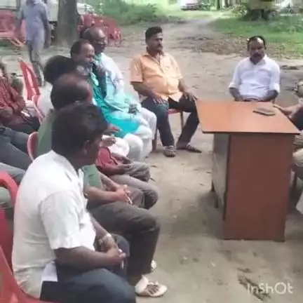 नरपतगंज: नरपतगंज थाना परिसर में बकरीद पर्व को लेकर शांति समिति की बैठक आयोजित