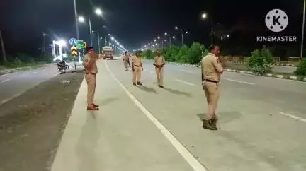 బక్రీద్‌ నేపథ్యంలో శంకరం వద్ద జాతీయ రహదారిపై విస్తృతంగా తనిఖీలు నిర్వహించిన పోలీసులు