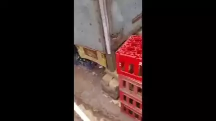 খেজুরি ২: ভাঙাভেড়া বাজারে পানীয়জলের সংকট নিরসনে  পাইপ লাইন বসানোর কাজের শুভ সূচনা করলো গ্রাম পঞ্চায়েতের প্রধান কালিপদ মন্ডল