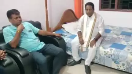 আমবাসা: ভারতীয় জনতা পার্টির প্রদেশ কমিটির সহ সভাপতি তাপস ভট্টাচার্য আমাবাসাস্থিত ধলাই জেলা বিজেপি কার্যালয়ে যান