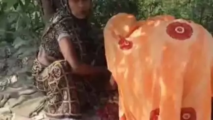 रुदौली: CHC रुदौली से जिला अस्पताल के लिए रेफर महिला ने सड़क के किनारे बच्चे को दिया जन्म, खून की कमी के चलते किया गया था रेफर