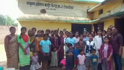 भानुप्रतापपुर: ग्राम टेकाढोड़ा में एनीमिया मुक्त भारत के तहत की गई किशोरी और बालिकाओं की हीमोग्लोबिन जांच