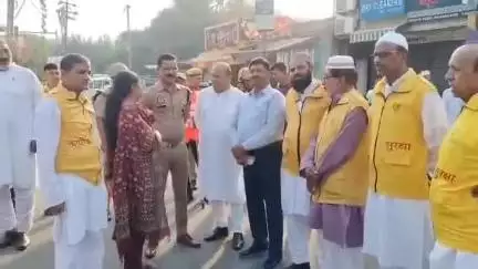 मुरादाबाद: ईद की नमाज को लेकर प्रशासन पूरी तरह से अलर्ट, ईदगाह इलाके में अधिकारियों ने की व्यवस्थाओं का जायजा