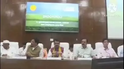चामोर्शी: नक्षलग्रस्त भागात परिवर्तनाचे वारे, गडचिरोली जिल्हा औद्योगिक केंद्र बनेल! मुख्यमंत्री देवेंद्र फडवणीस,