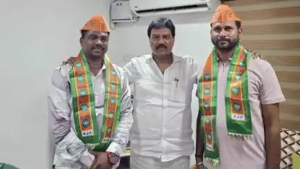 ସୁକିନ୍ଦା: ଭୁବନେଶ୍ଵର ସ୍ଥିତ ମନ୍ତ୍ରୀଙ୍କ ବାସ ଗୃହରେ ଅନ୍ୟ ଦଳର ଯୁବ ସଙ୍ଗଠକ ବିଜେପିରେ ସାମିଲ